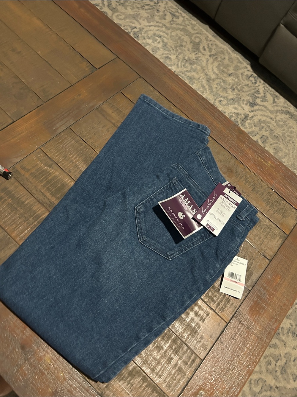 Gloria Vanderbilt Straight Leg Jeans in Dark Blue Denim